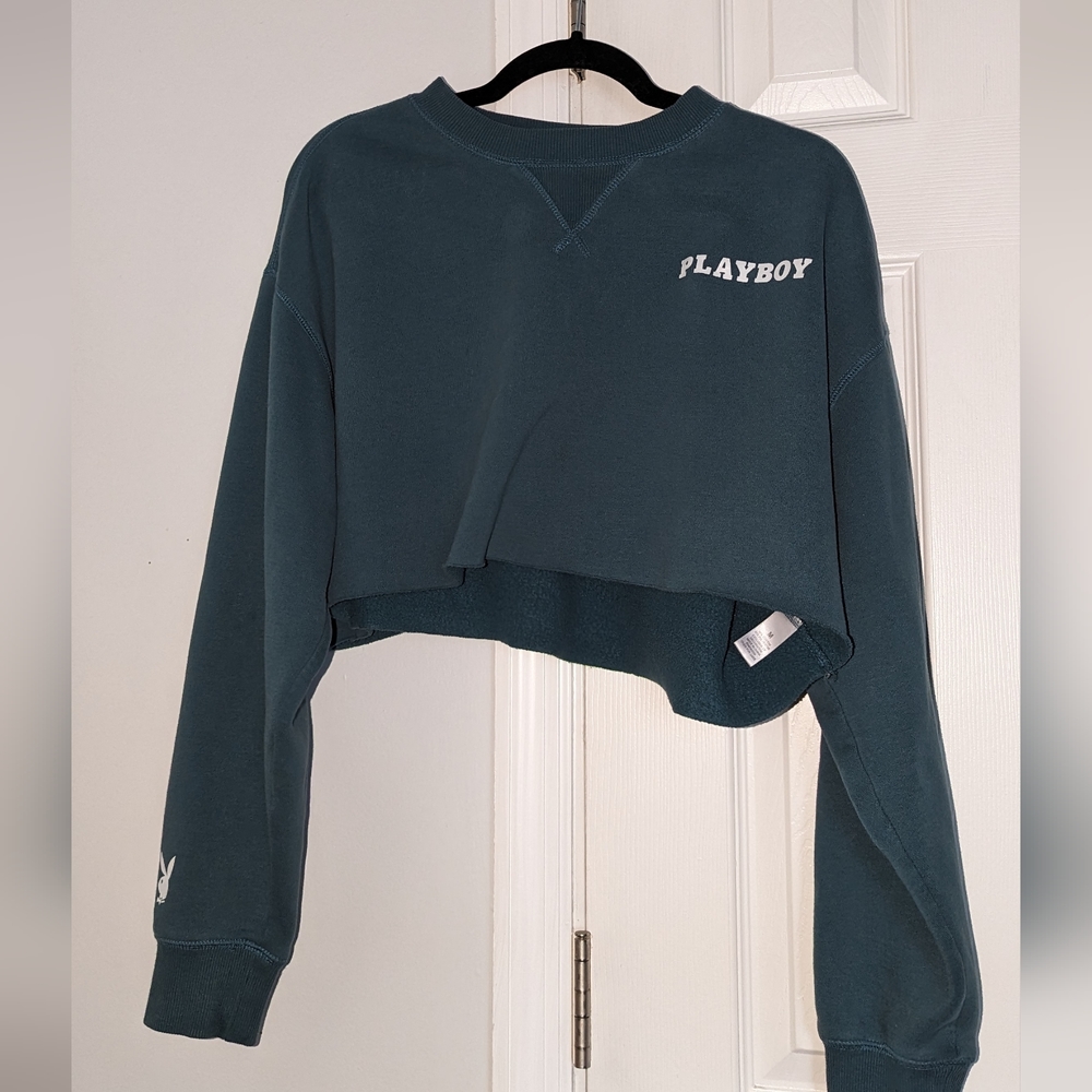 Green Playboy Crop